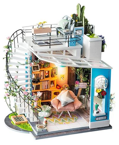 Miniature Dora's Loft